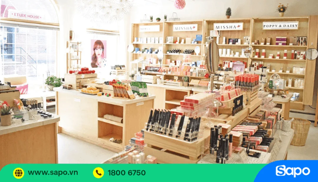 Kiểm tra nhãn phụ và nguồn gốc hàng hóa